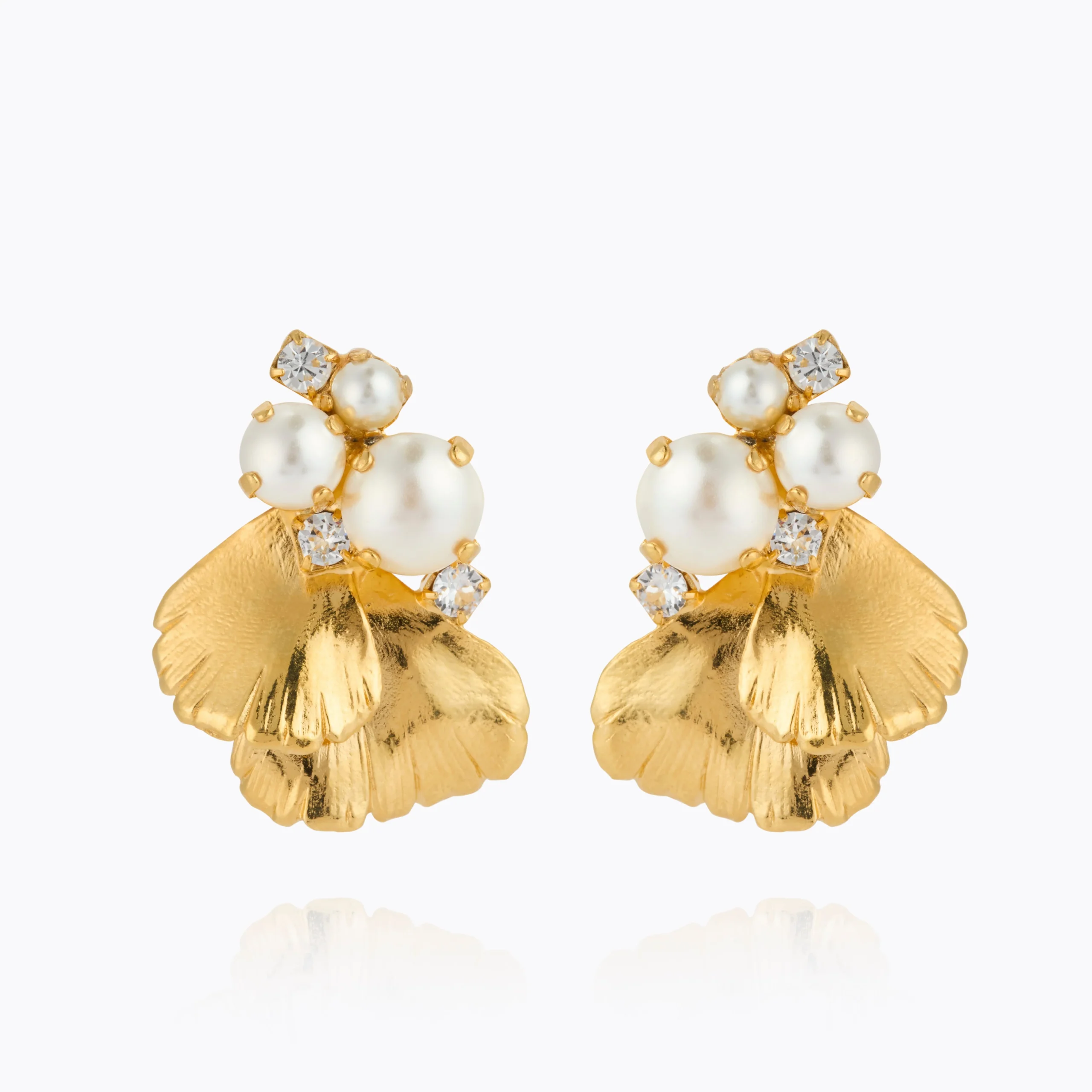 Lumi Pearl Earrings gold
